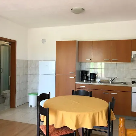 Mira Apartment
